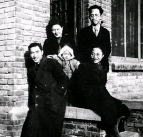 尽酷刑还不忘用鱼肝油传递信息保护同伴K8凯发登录女地下党员在台湾被捕受(图4)